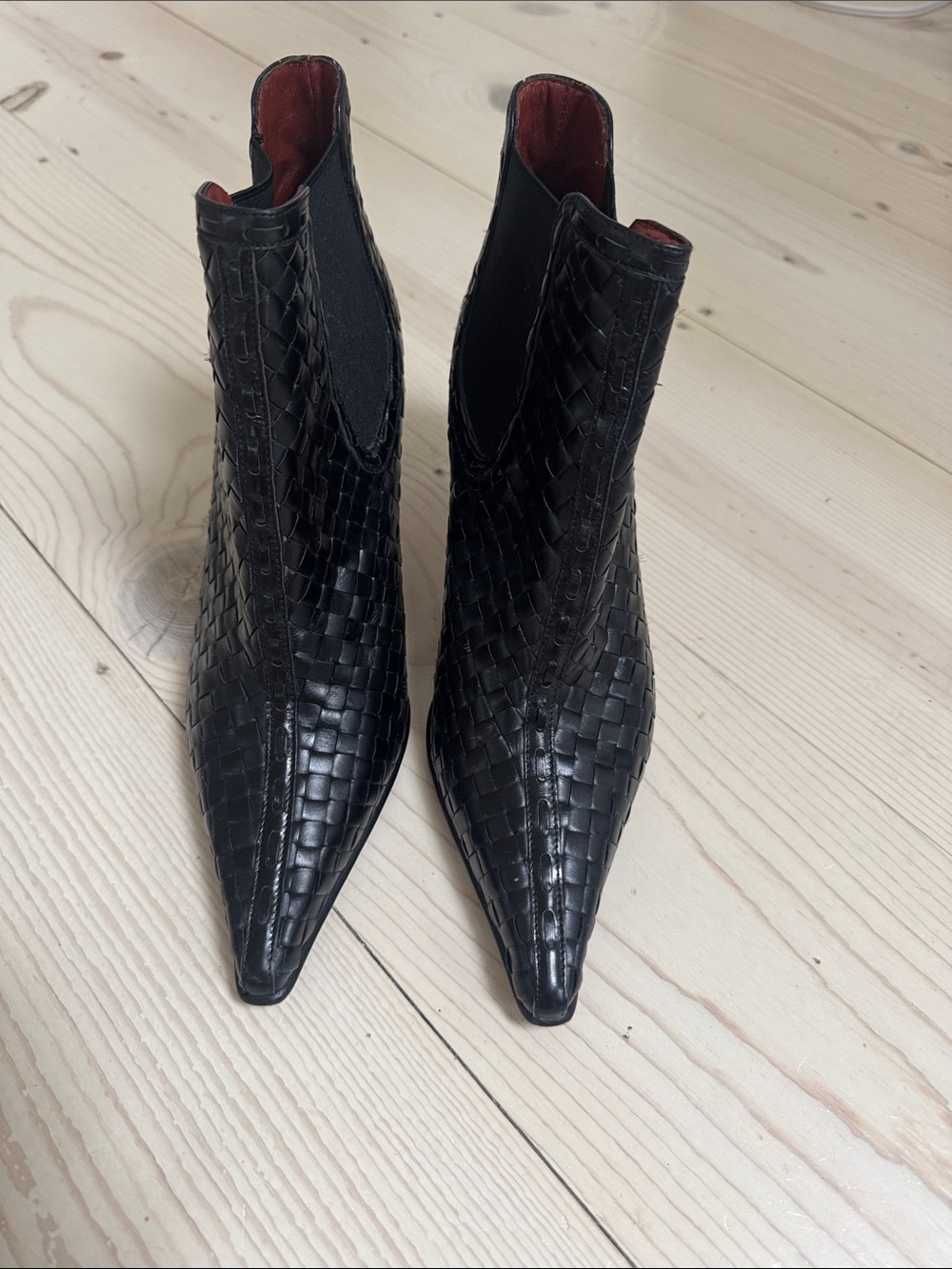 Donald J. Pliner Black Woven Pointed-Toe Ankle Booties with Red Lining - Picture 2 of 5